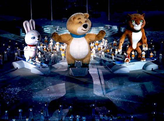 Sochi, i Giochi si chiudono con uno show made in Italy e un omaggio alla cultura russa